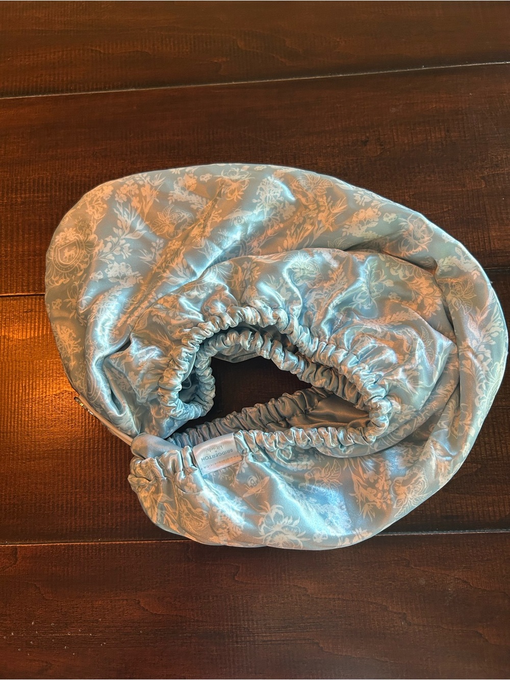 Kitsch x Bridgerton satin bonnet